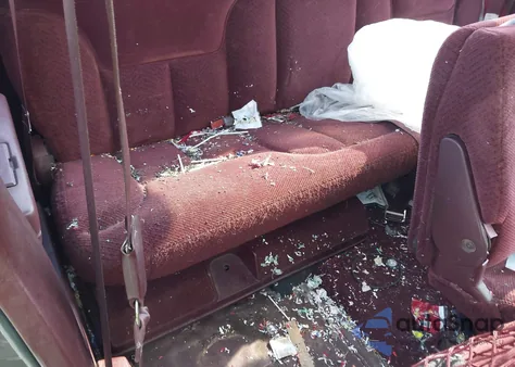 1996 Chevrolet Gmt-400 C1500 из США, поврежденный, VIN 1GCEC19M1TE140168